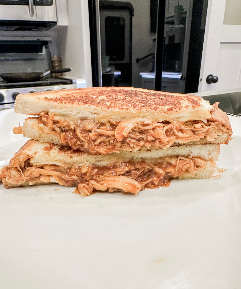BBQ Chicken Grilled Cheese Sandwiches with Garlic&nbsp;Bread